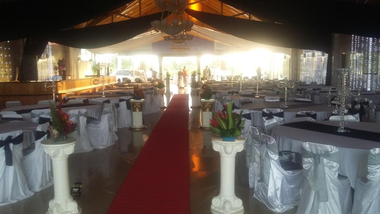 Funworld Plaza Hotel Nadi Ngoại thất bức ảnh